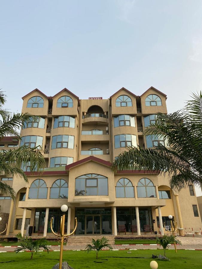 Hotel Sancta Maria Ломе Екстер'єр фото
