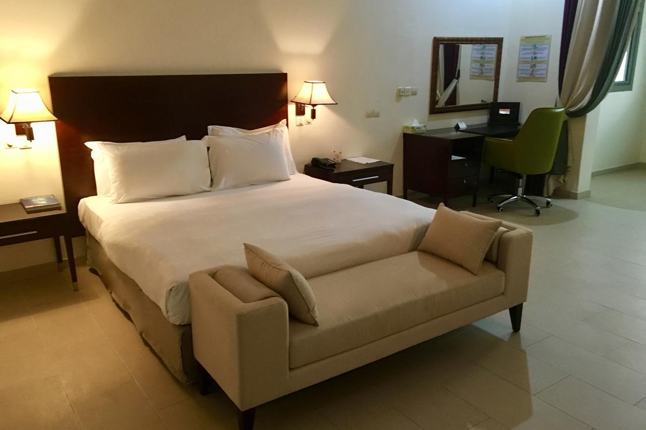 Hotel Sancta Maria Ломе Екстер'єр фото