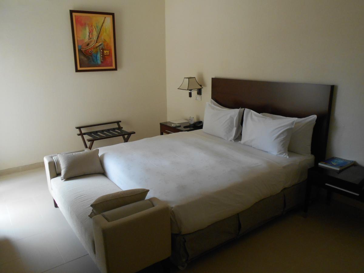 Hotel Sancta Maria Ломе Екстер'єр фото